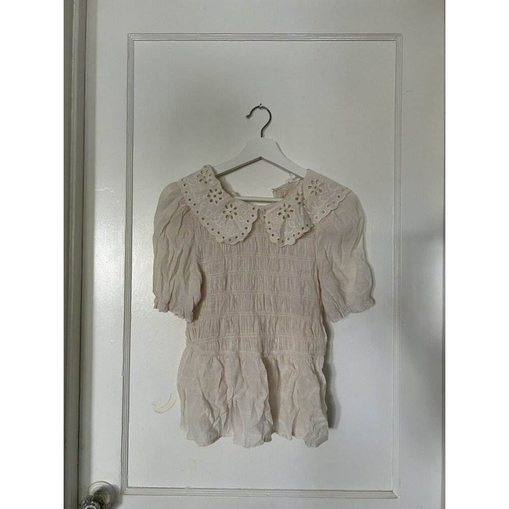 Large Mine brand white blouse with large peter pan collar